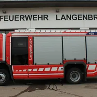03_HLF_Fahrerseite.jpeg